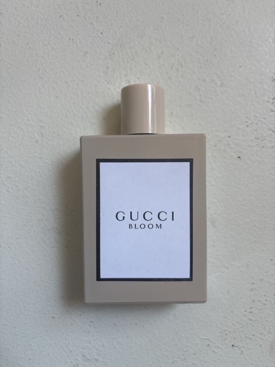 Gucci Profumi & Eau de Toilette: Gucci bloom parfum – Nuovo (secondo la descrizione) da Biel/Bienne venduto da z.haenni