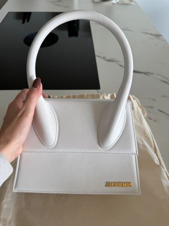 Sac Jacquemus Le Grand Chiquito cuir blanc taille OS