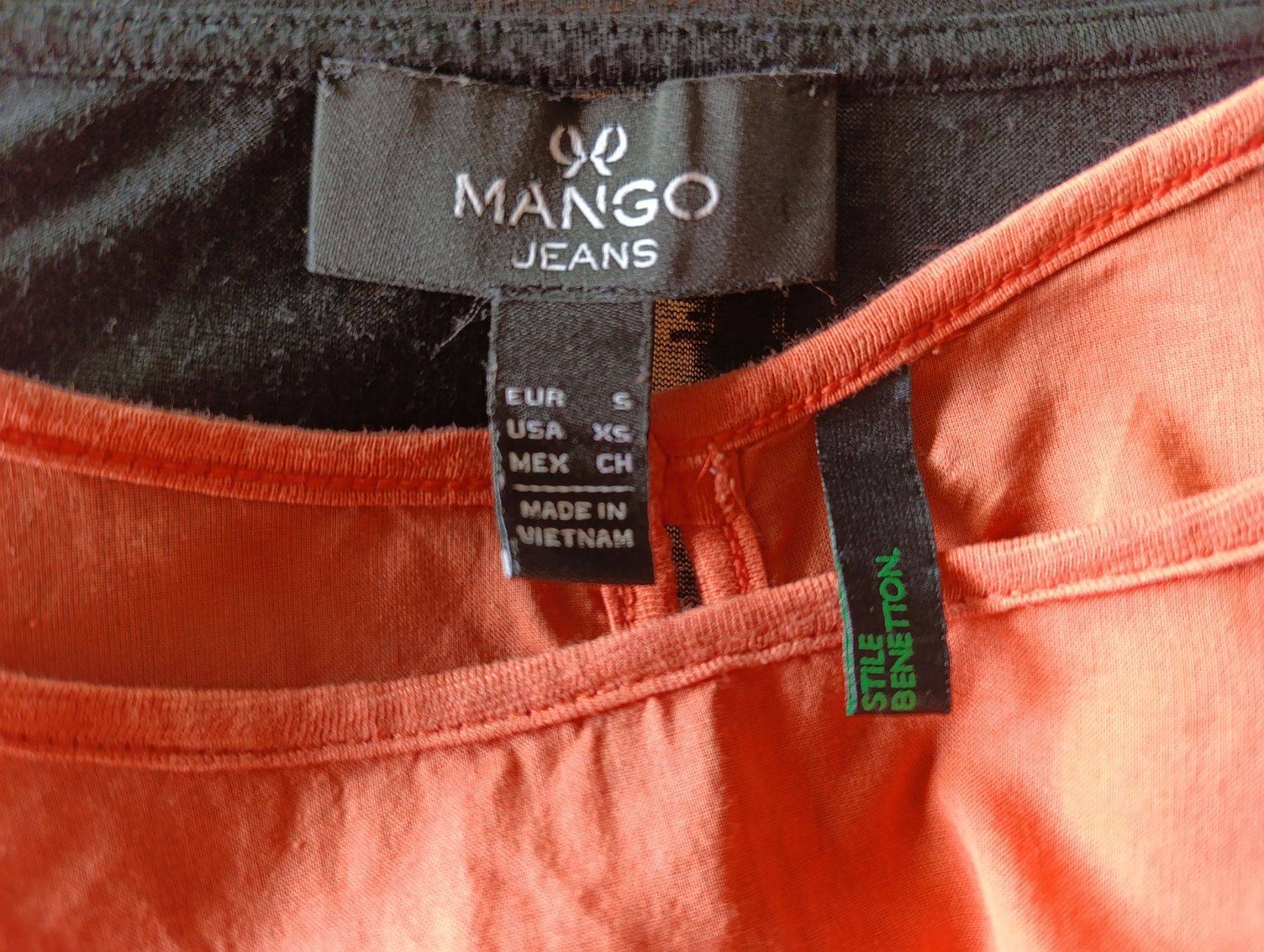 Mango Tops: 2 Sommer Top Damen Mango Benetton, Gr S – Gebraucht aus Zürich von VorlonShadow 2