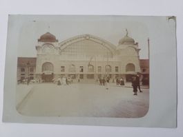 AK echt Foto Basel Bahnhof belebt 1900 R34