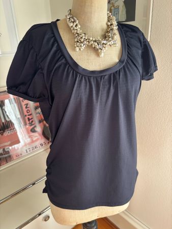 Prada Top, L= dt.40-42,wie neu, süss, Np:530.-