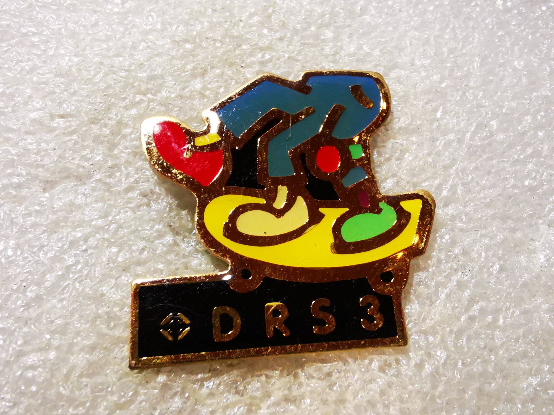 Placchette & Badge: Ansteckpin 95: DRS 3 – Usato da Oppligen venduto da Pin-Fall-Shop