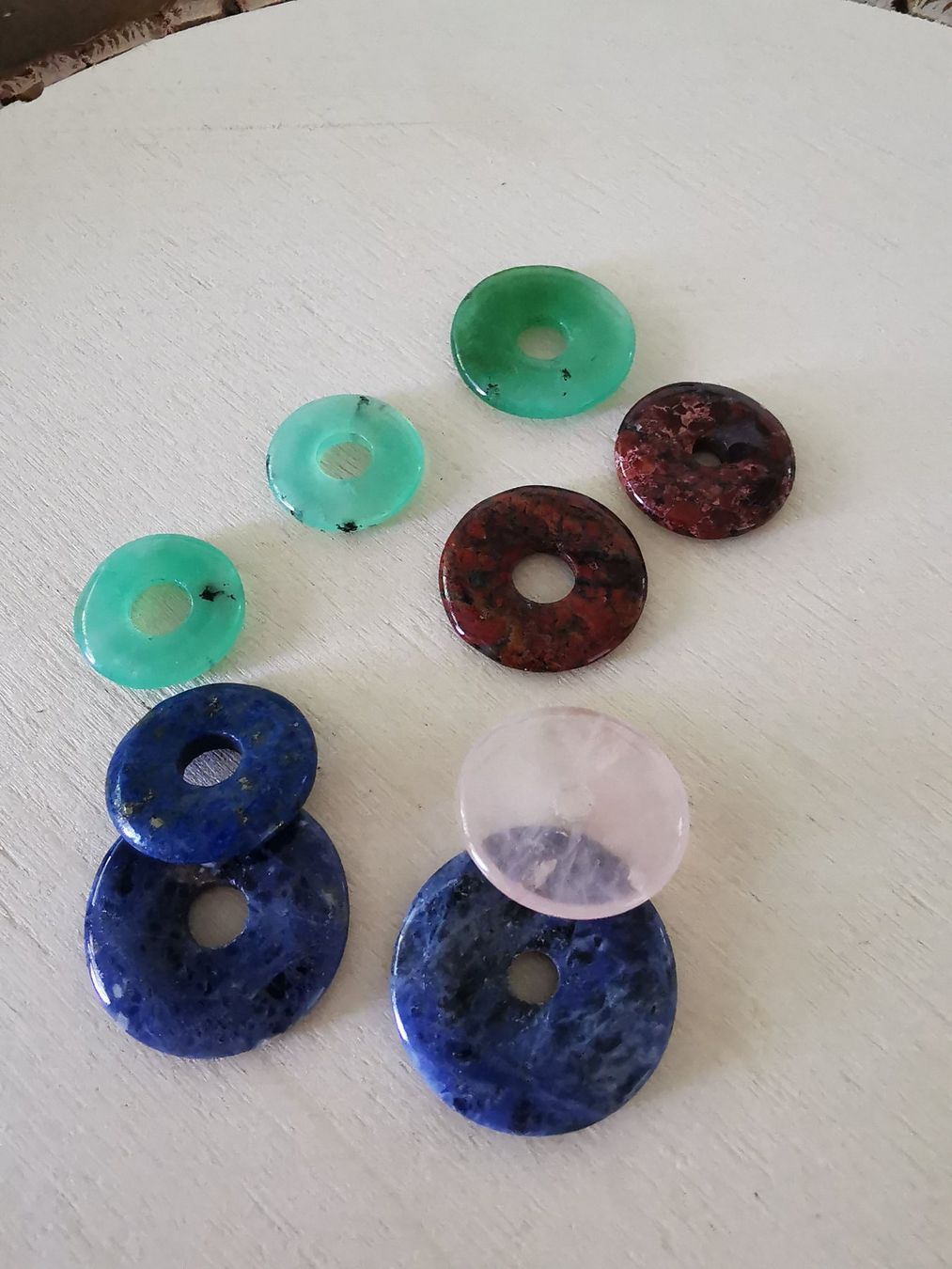 Minerali & Pietre curative: 9 versch. Pi-Scheiben-Donuts / Lager-Sonderverkauf – Nuovo e nell'imballaggio originale da Dierikon venduto da Buntspecht-10 1