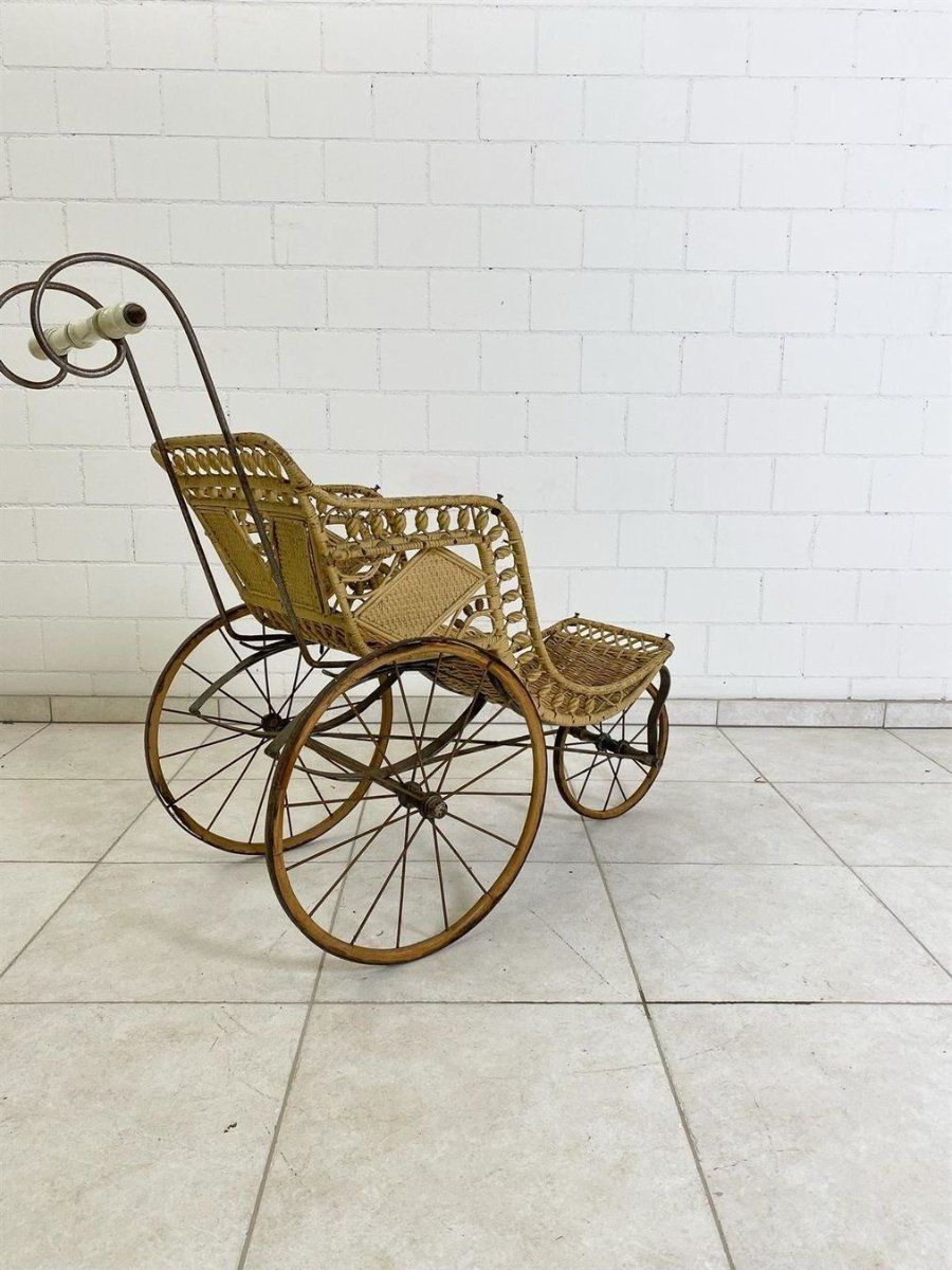 Carrozzine: Antiker Kinderwagen Ende 19. Jh. – Usato da Wienacht-Tobel venduto da Vintage_Wolf 3