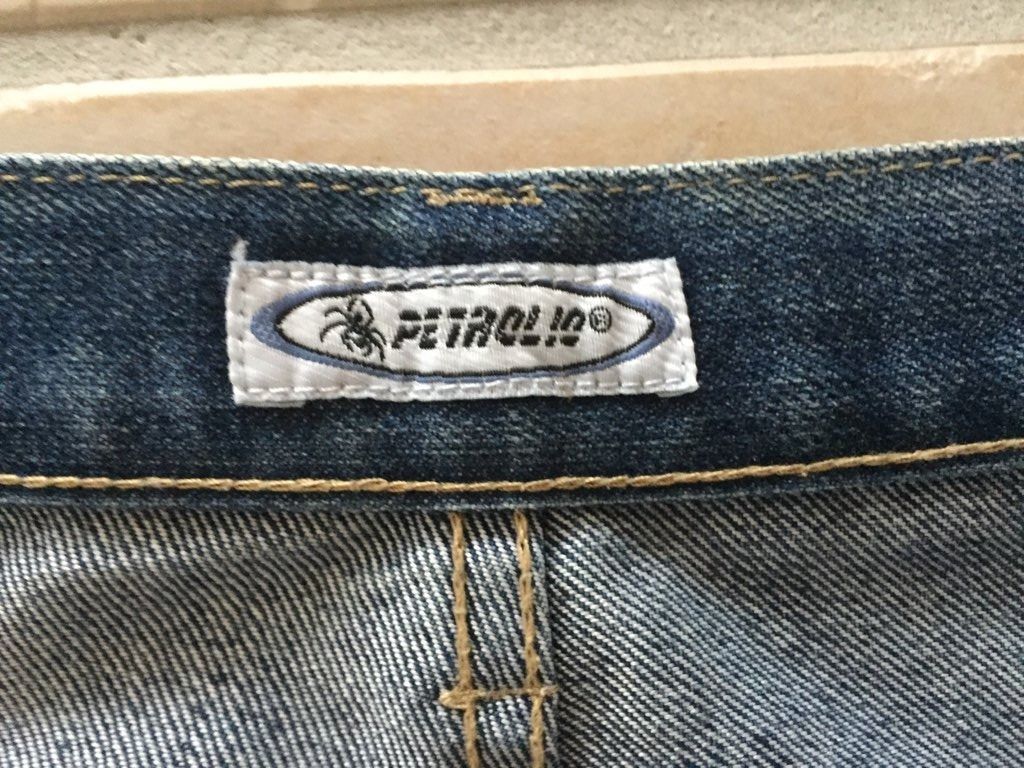 Hosen: Bermuda Jeans Grösse 164 Marke Petrolio – Gebraucht aus Beatenberg von buy2you 2