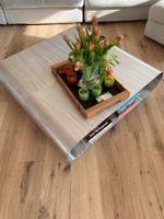 Designer Wohnzimmertisch - Handarbeit aus Aluminium massiv