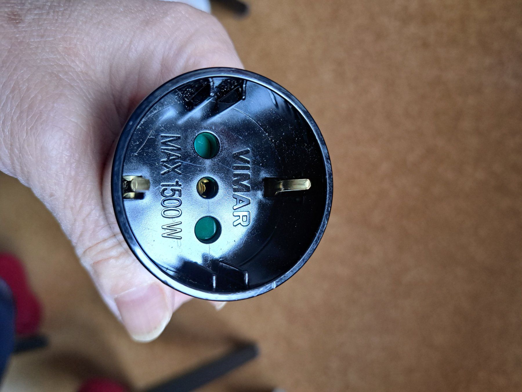 Unità & Adattatore: Steckdose adapter italian – Usato da Adliswil venduto da Yokozok 2