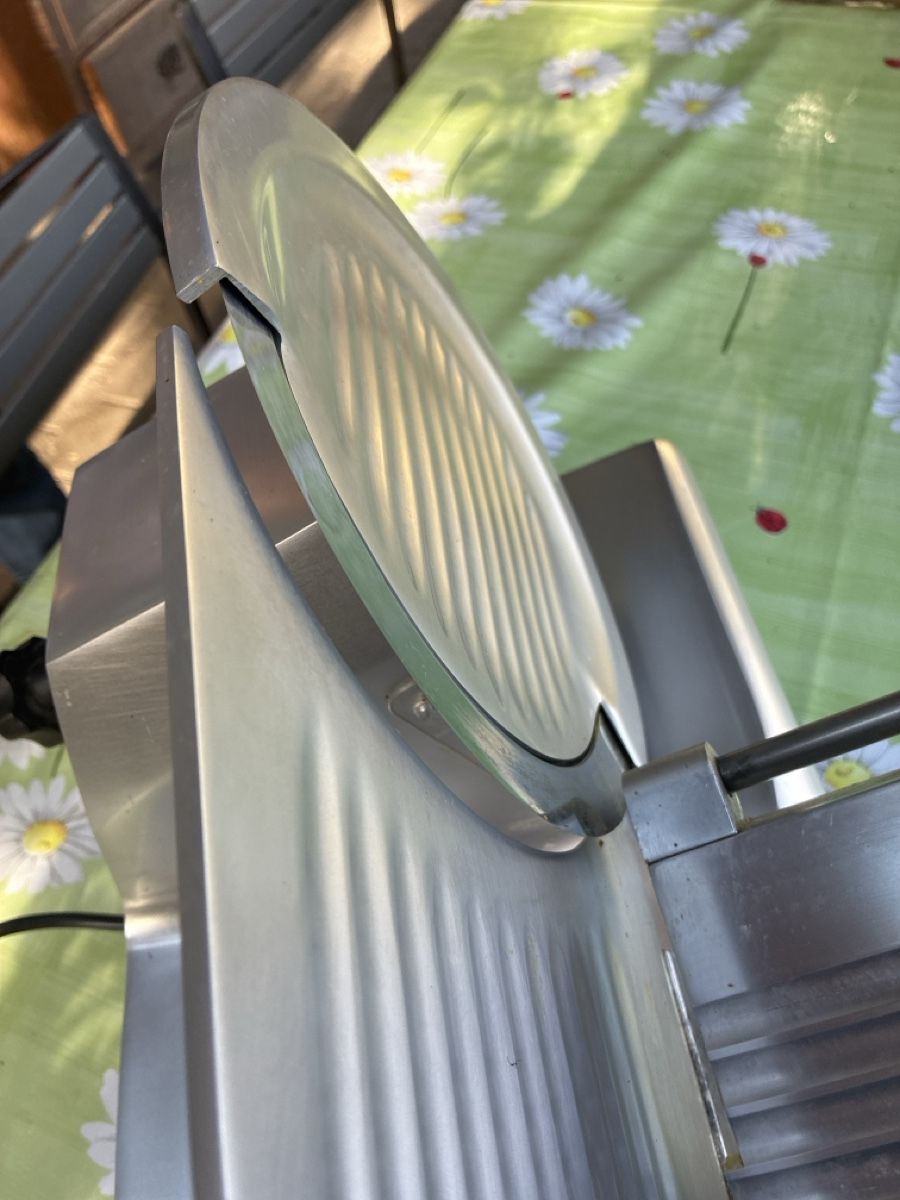 Appareils de cuisine: Fleischmaschine – D'occasion à Küttigen par min_rw2y 2