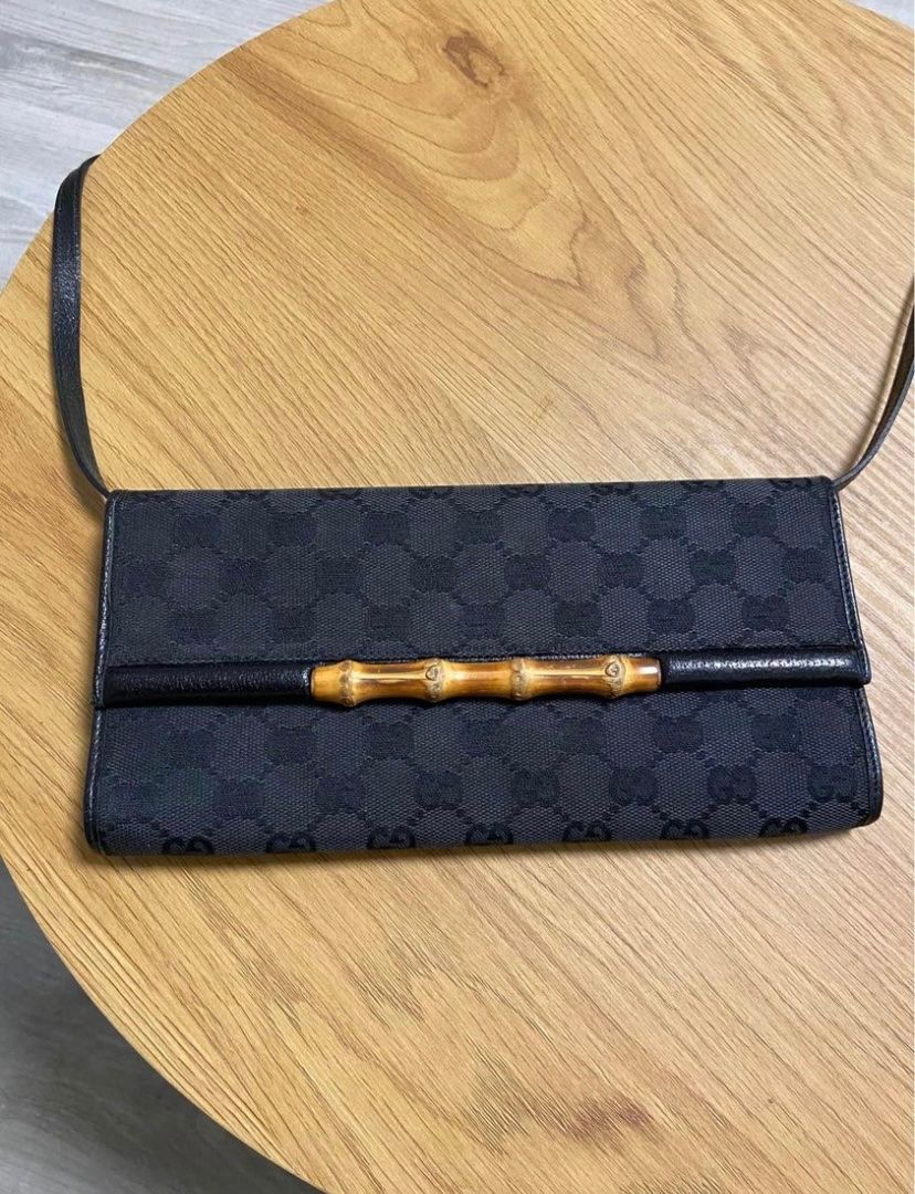 Borse da donna: Sac GUCCI Monogram Bamboo Bar Clutch – Usato da Montreux venduto da Perledor 7