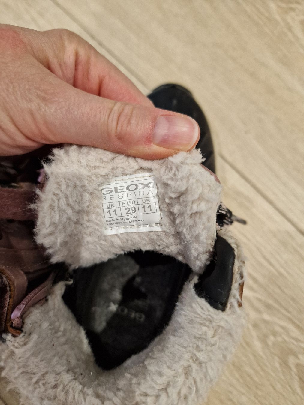 Geox Scarpe per ragazzi: Winterschuhe Geox nr 29 – Usato da Flurlingen venduto da Emanuele_Borla 4