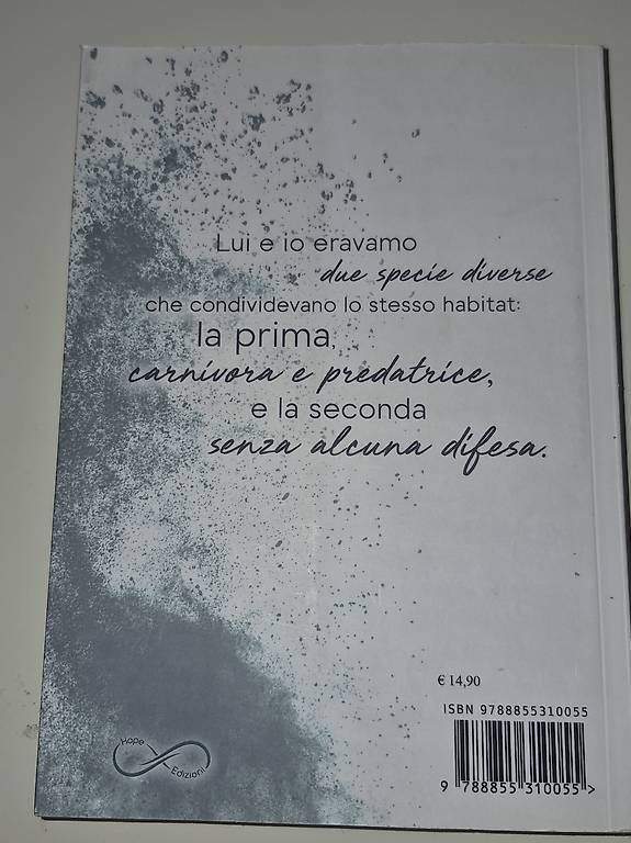 Libri: Vendo libri  – Nuovo e nell'imballaggio originale da Pregassona venduto da Paolinhaaa88 1