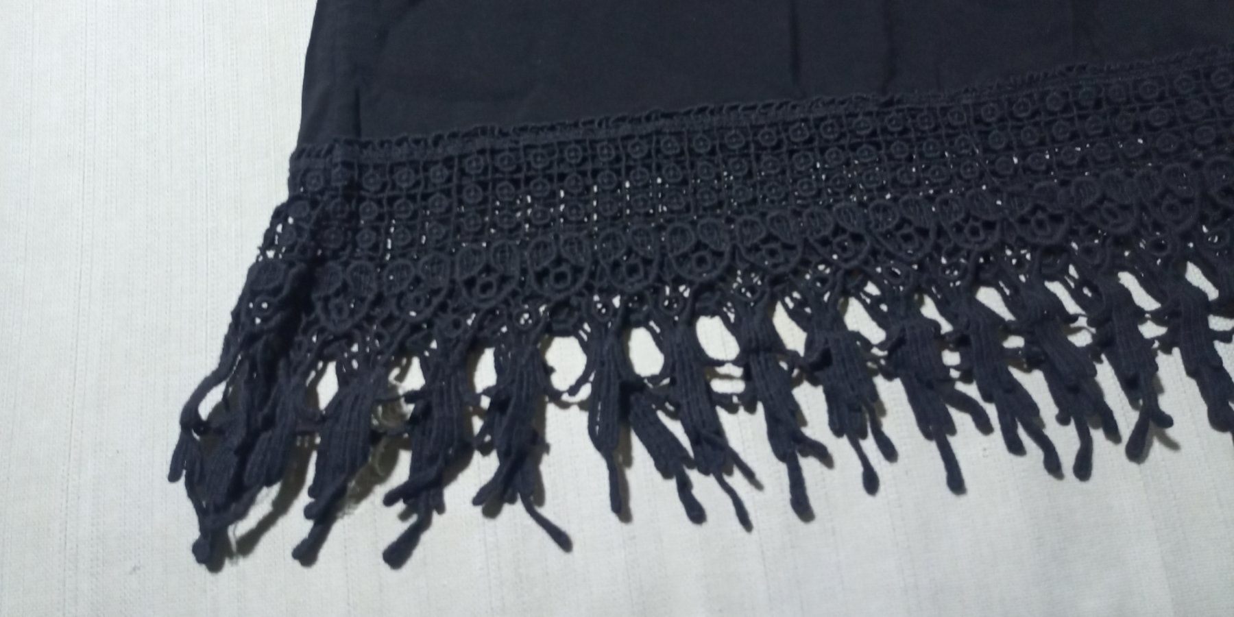 Top: Boho Top mit Spitzen Fransen S M zu Free People – Usato da St. Gallen venduto da Hereplaysmusic 1
