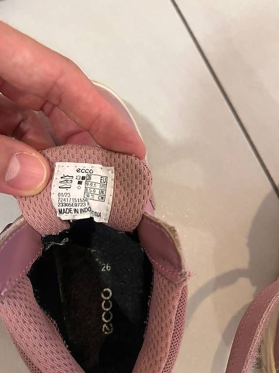 Schuhe für Mädchen: ECCO Kinder-Sneaker / Halbschuhe rosa  Grösse 26 – Gebraucht aus Baar von Basto_made 2
