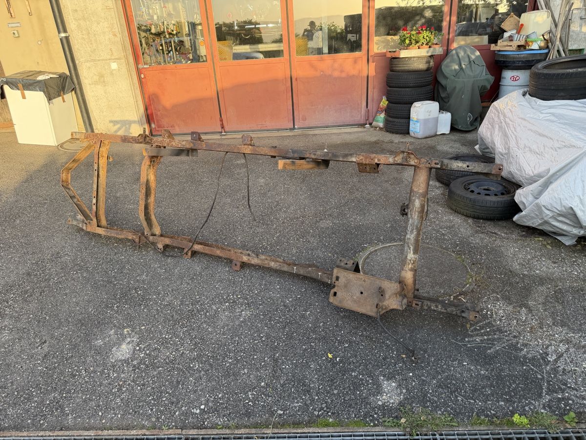 Jeep Accessori per altri veicoli: Chassis Willys Jeep 1956 – Usato da Meltingen venduto da Jhuber1 1