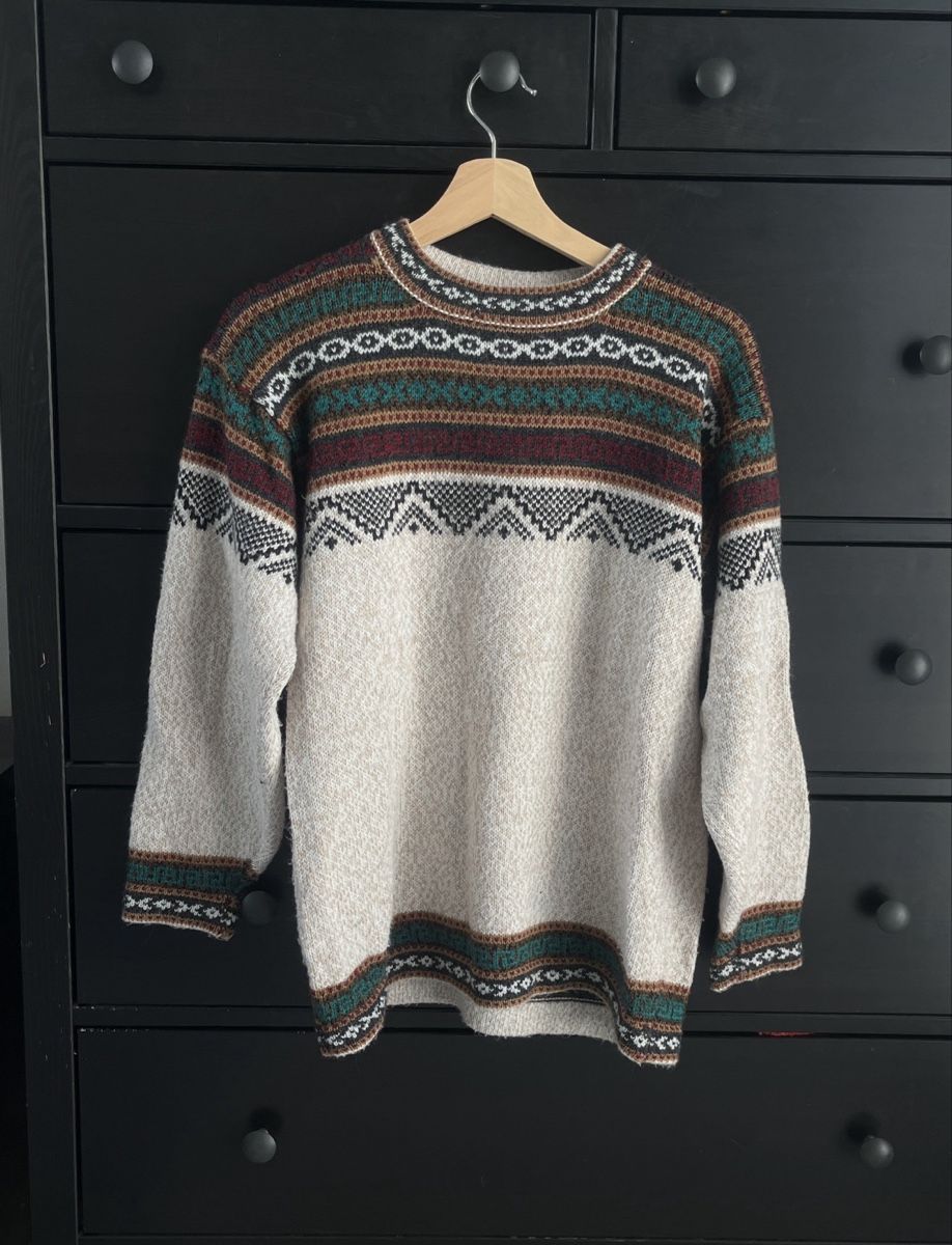 Pulls & Sweat-shirts: Pullover mit Ethno Muster – D'occasion à Winterthur par alessandra00