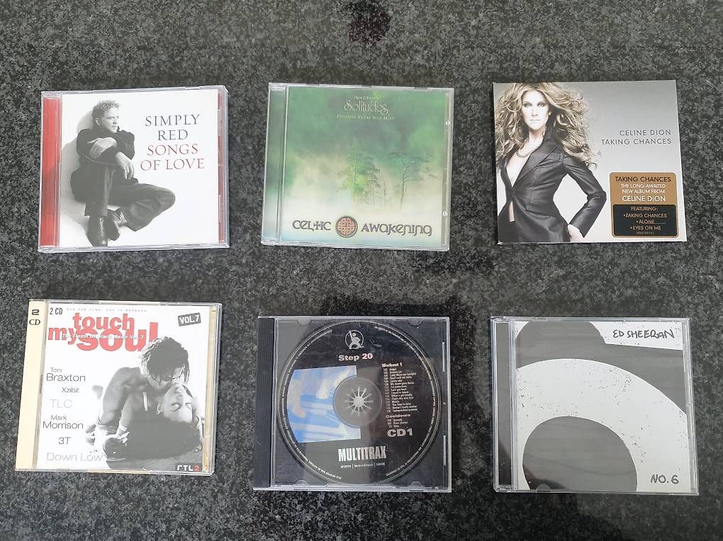 CD: CDs: Simply Red, Dan Gibson, Ed Sheeran, Celine Dion.. – Usato da Widnau venduto da El_Capitan5