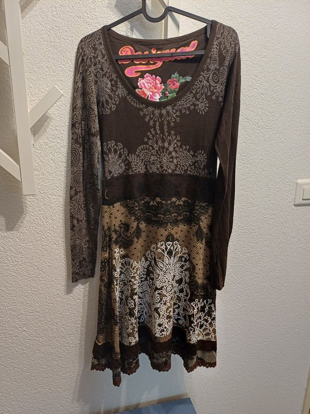 Desigual Vestiti: Desigual brown spring/ summer dress S/M size – Usato da Dübendorf venduto da palemoon