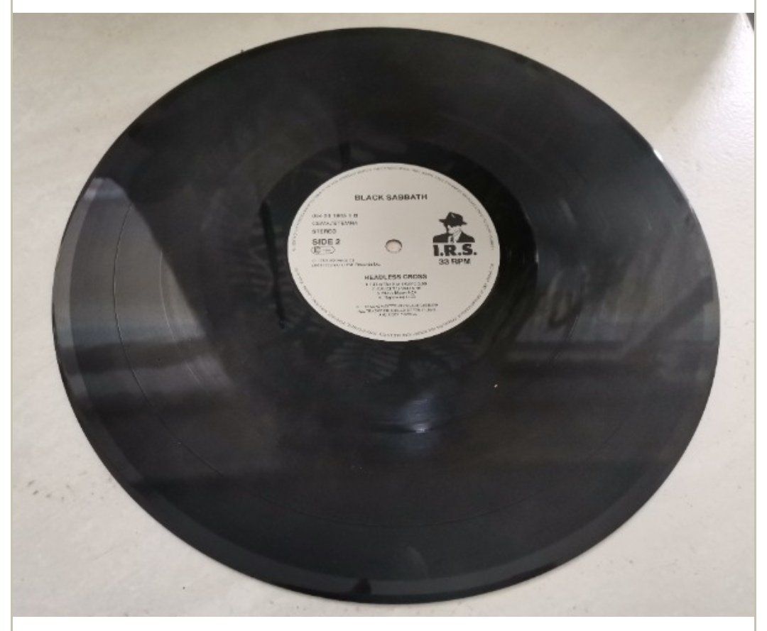 Dischi in vinile: BLACK SABBATH Headless Cross Limited Edition – Usato da Therwil venduto da JeannysTrendStyle 2