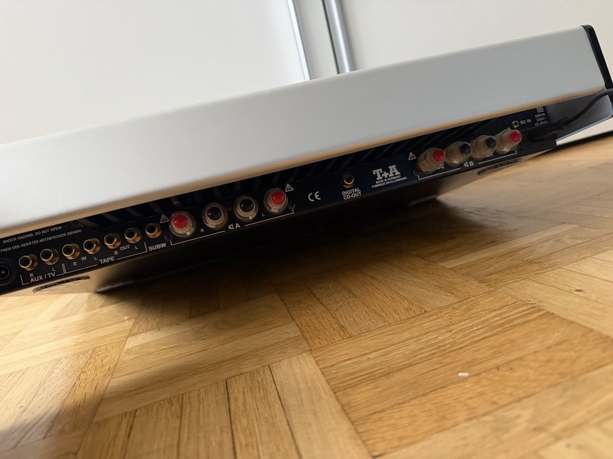 T+A Ricevitori: T+A K1 CD-Receiver for audiophiles – Nuovo (secondo la descrizione) da Grand-Lancy venduto da mar_dn8g 2