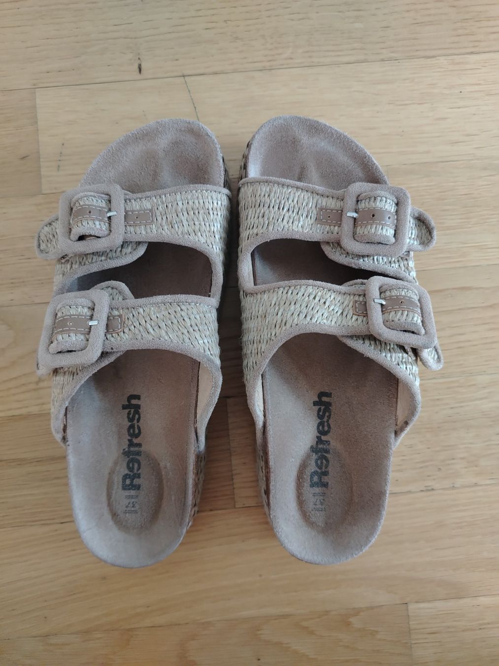 Damenschuhe: Damen Pantoletten Sandalen Beige – Gebraucht aus Winterthur von mon_2yxl 5