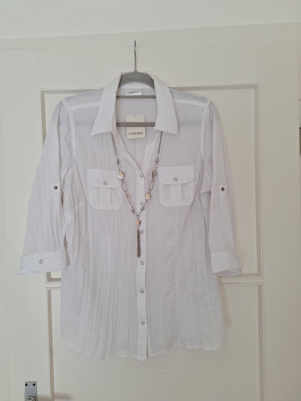 C&A Camicette: Chemisier C&A blanc taille 44 – Nuovo (secondo la descrizione) da Lausanne venduto da anta-123