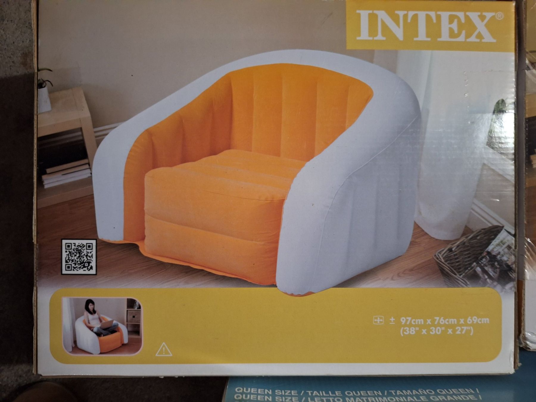 Letti: Intex Queen Size Luftbett & 2x aufblasbare Relax-Sessel – Usato da Oftringen venduto da isa_5cwl 4