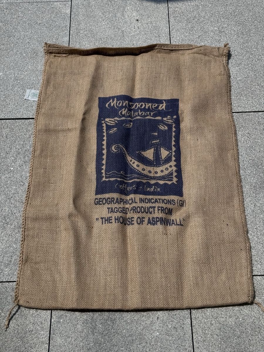 Stoffe: Genuine coffee bean sack decorative 100cm x 70cm design – Gebraucht aus Herrliberg von jba_zcw7