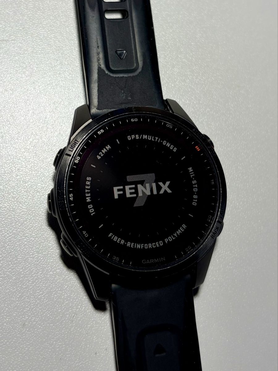 Garmin Smartwatch: Garmin Fenix 7S Solar 42 mm – Usato da Volketswil venduto da Whale 3
