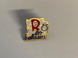 Balladins - Ancien Pin's de Collection