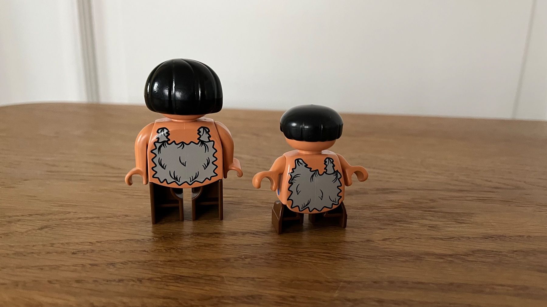 Lego Statuette: Lego Duplo Figur Caveman Steinzeit Höhle – Usato da Ennetbaden venduto da teo_yg9s 1