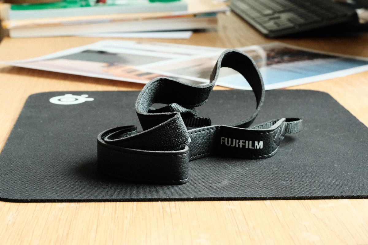 Fujifilm Fotocamera: Fujifilm X-M1 with X-Trans sensor – Nuovo (secondo la descrizione) da Appenzell Steinegg venduto da  6