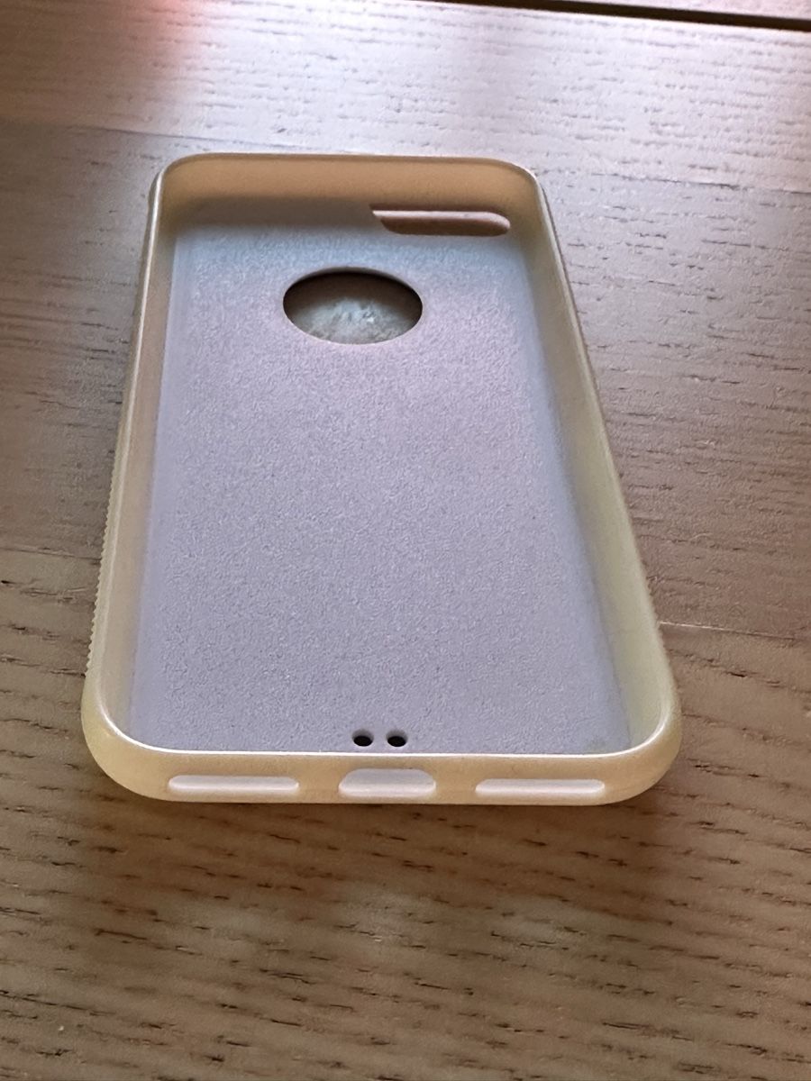 Apple Handys / Smartphones: Apple iPhone 7 covers – Neu und originalverpackt aus Zug von QPR1966 2