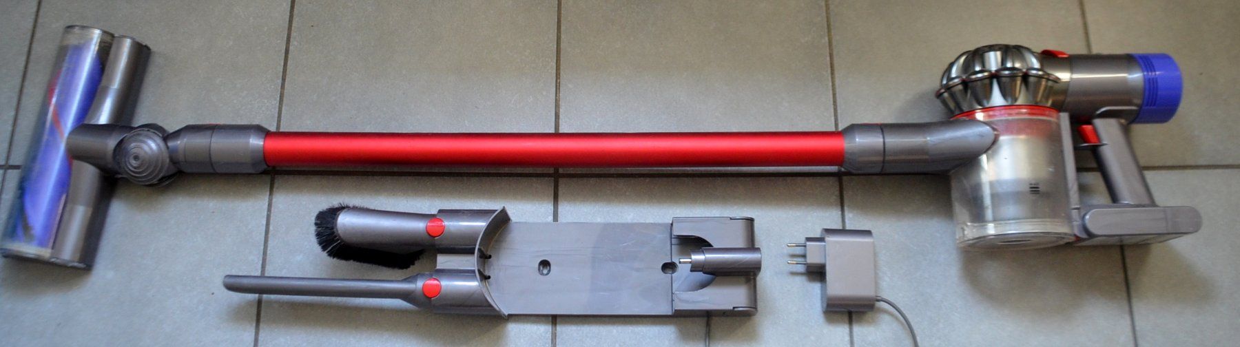 Dyson Aspirapolveri & Accessori: Staubsauger Dyson V7 aspirateur – Usato da Collonges venduto da arashee 1