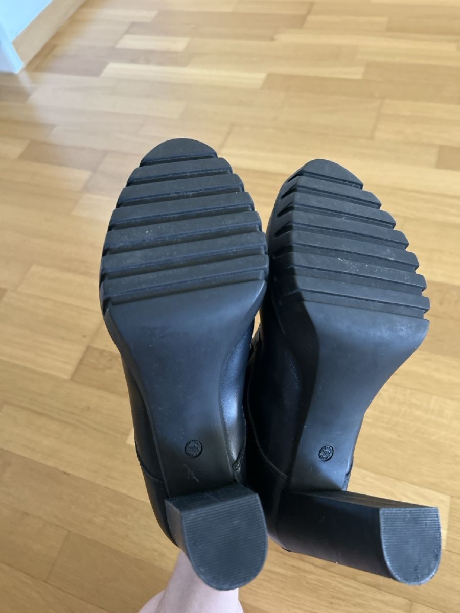 Scarpe da donna: Fabiani Stiefeletten, Gr. 40 – Nuovo (secondo la descrizione) da Wallisellen. venduto da Raccoon31 3