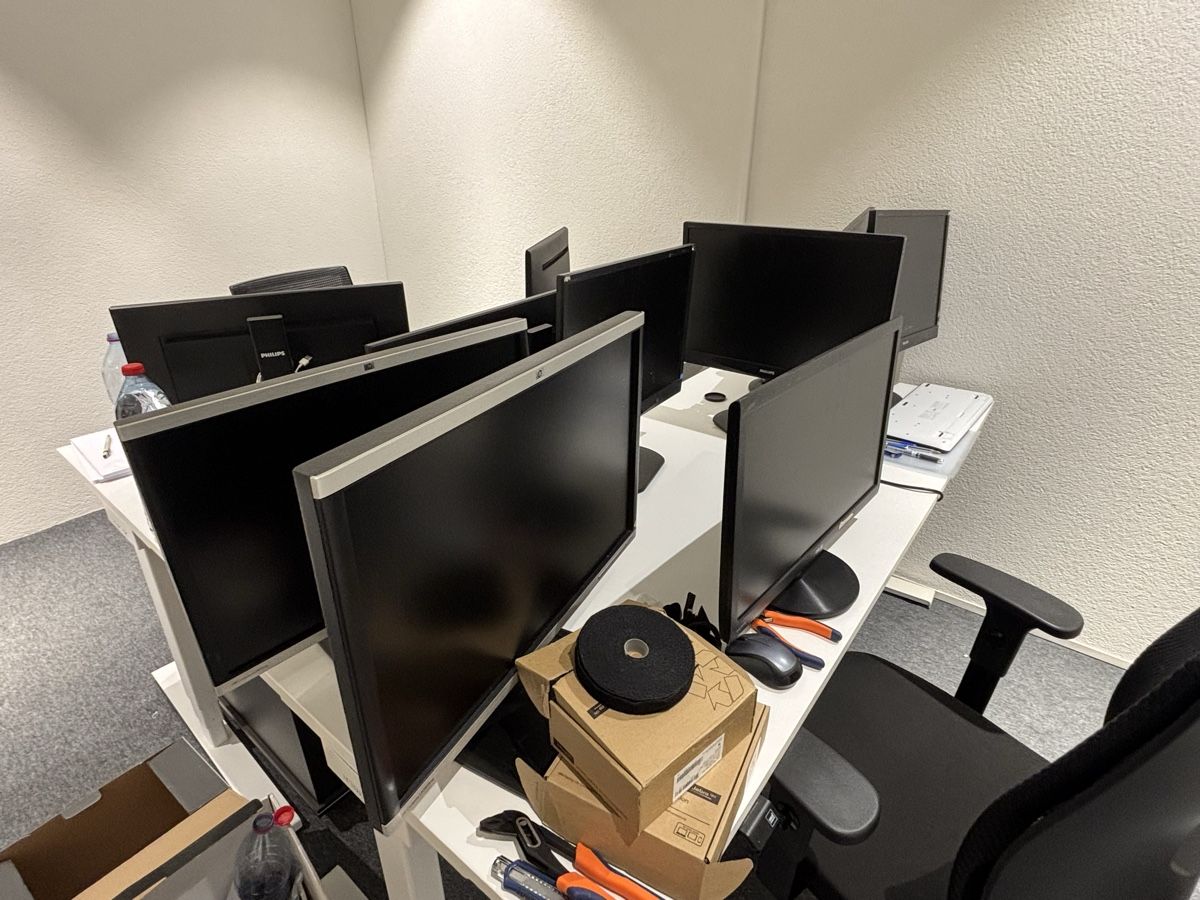 PCs: PC Monitore  – D'occasion à Unterentfelden par ilcapitano01
