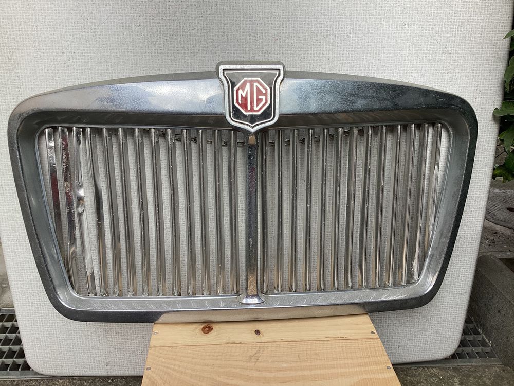 Calandre MG 1100/1300 65/66 Kaufen auf Ricardo