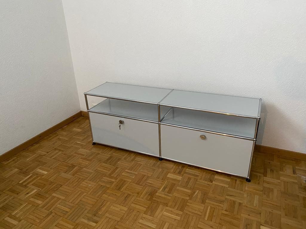 USM Mobili TV: USM TV Lowboard Lichtgrau oder in Mattsilber – Usato da Zürich venduto da LUXUS2020 3