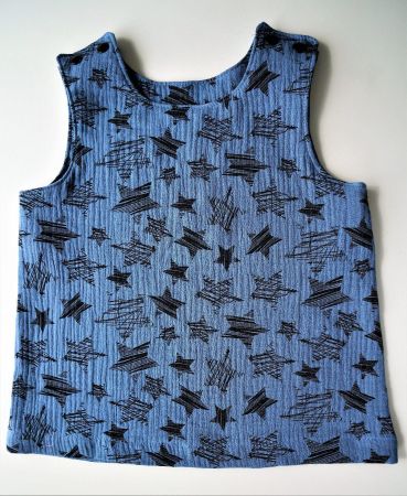 Trägershirt aus Musselin 92/98 mit Sternen - NEU