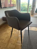 6 chaises avec accoudoirs 