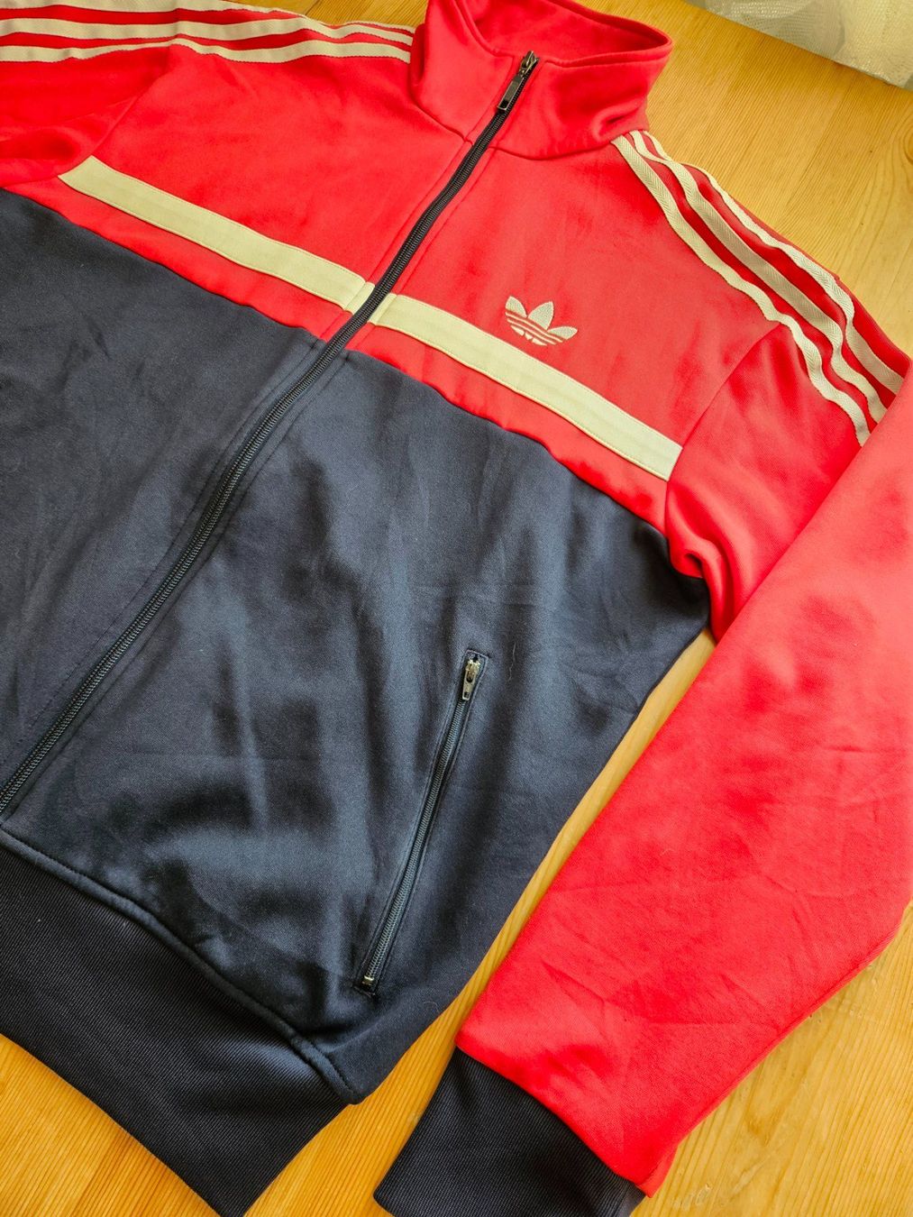 Adidas Maglioni & Felpe: Jacke adidas Grösse M retro Pullover – Usato da Hägglingen venduto da United-Village-Trade 1