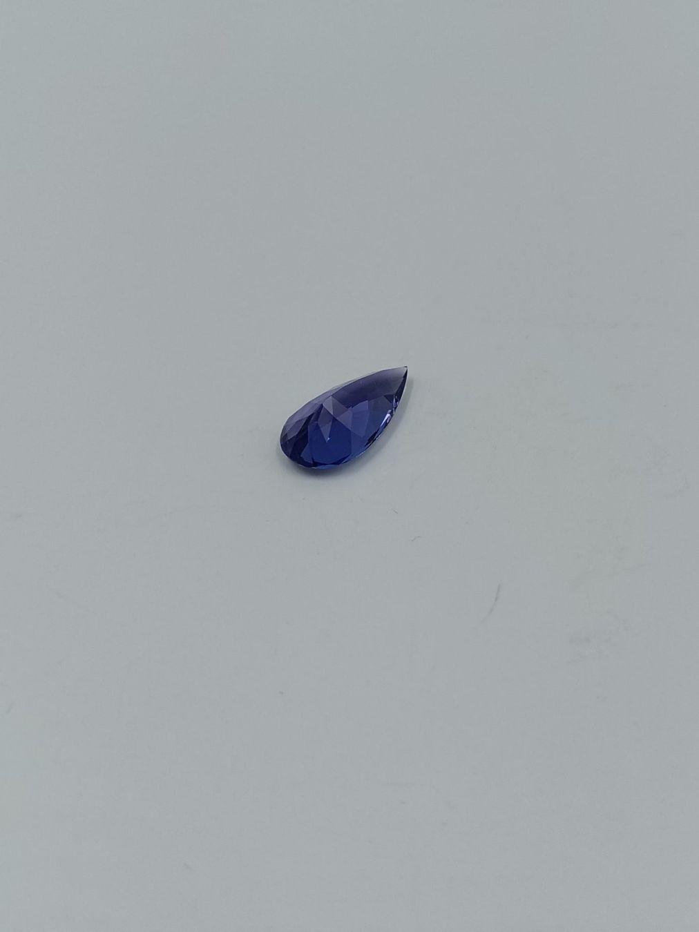 Pietre preziose: 1 LEUCHTENDER TANSANIT, 6.17 CT. – Usato da Luzern venduto da EdiGem 5