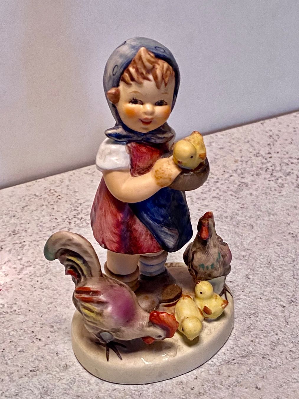 Hummel Figuren: Vintage Figuren 1948 j. – Neu (gemäss Beschreibung) aus Beromünster von dok_b8mf 2