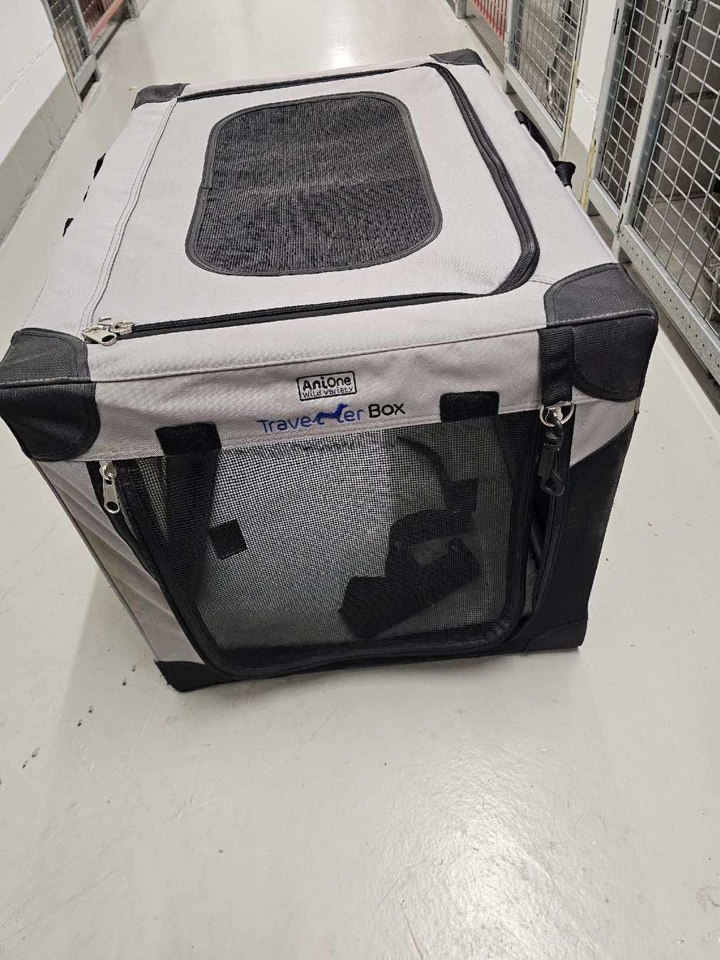 Valigie: Transportbox für Hunde oder Katzen, Top Zustand! – Usato da Gränichen venduto da nayki12 3