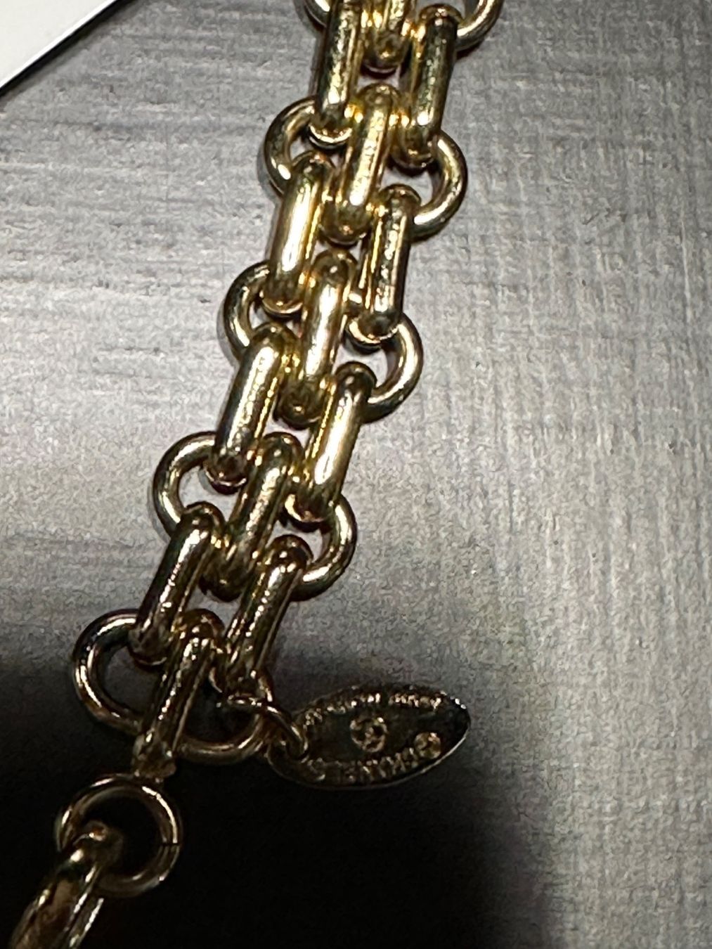 Chanel Schlüsselanhänger & - bänder: Porte clés Chanel – Gebraucht aus St Maurice von maloro 3