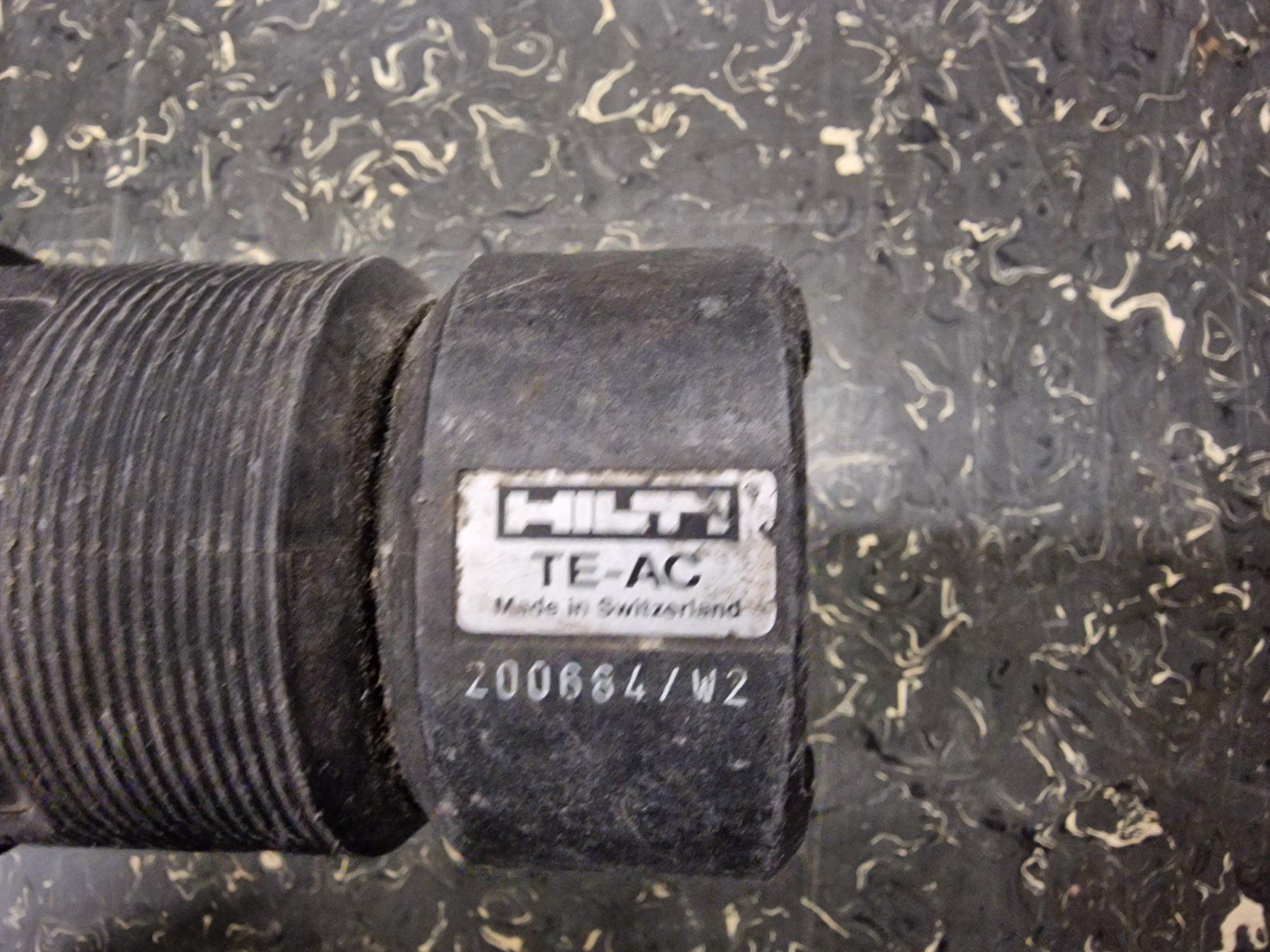 Hilti Trapani: HILTI Winkelbohrkopf TE-AC – Usato da Buochs venduto da Vend0r 1