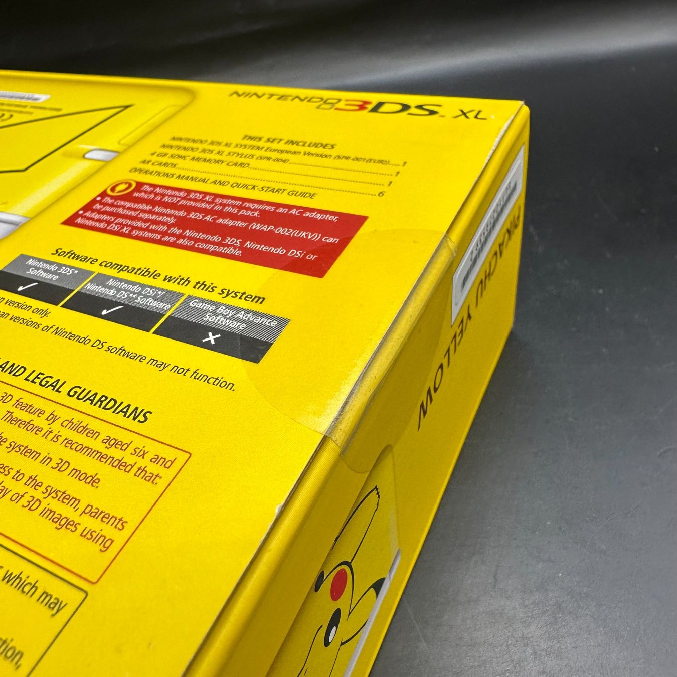 Nintendo Console: Nintendo 3DS Pokemon Pikachu Edition Sealed, versiegelt. – Nuovo e nell'imballaggio originale da Düdingen venduto da Nerdworld 6