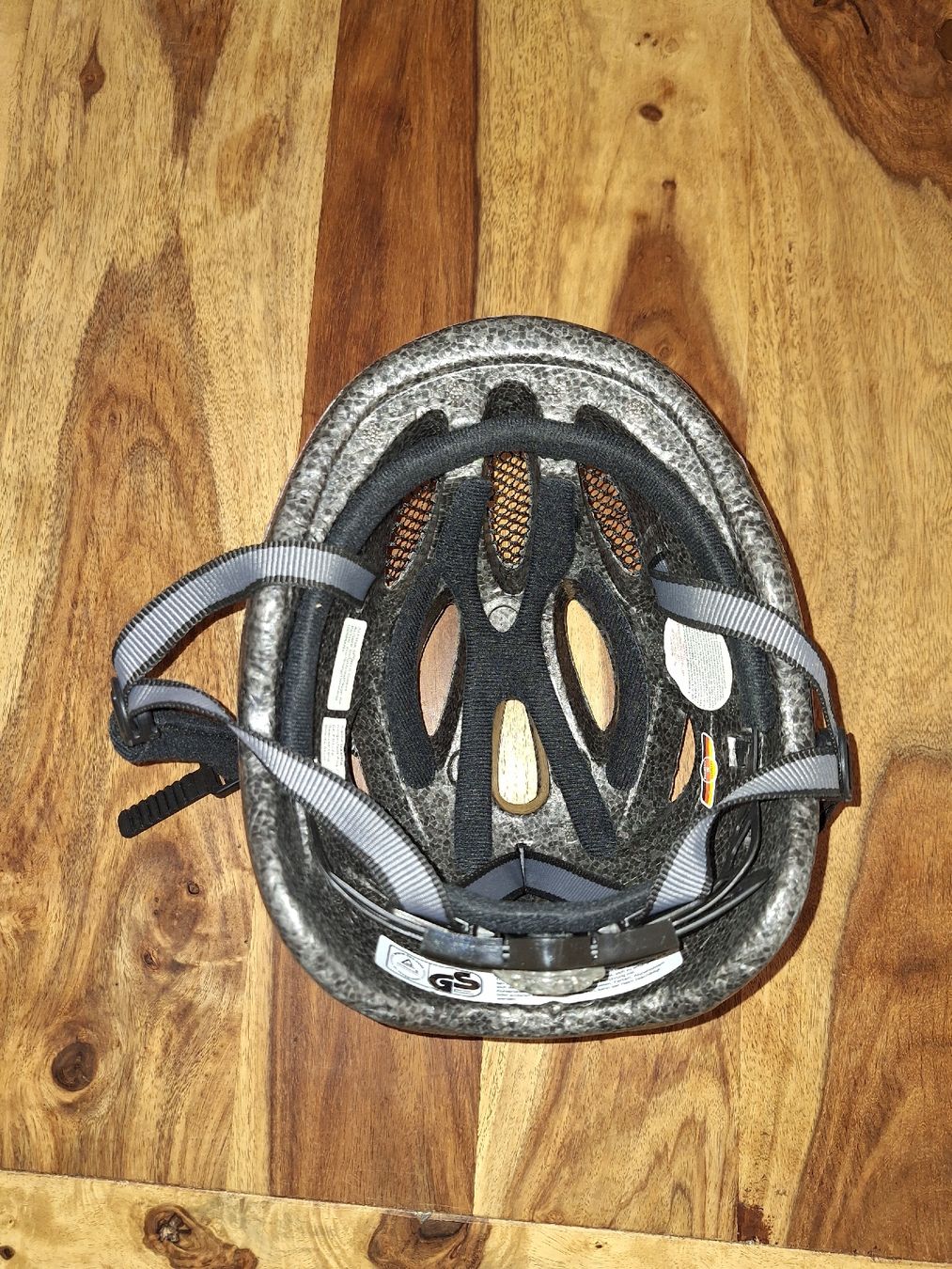 Alpina Caschi: Velohelm "Feuerwehr" in Gr. 46-51 cm – Usato da Oberrieden venduto da smarties949 3