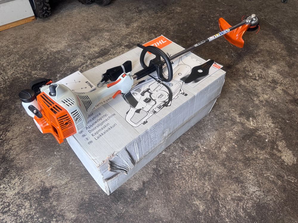 Neue Rasentrimmer STIHL FS 55 R, Bauhjar 2024, mit Garanti (Neu und ...