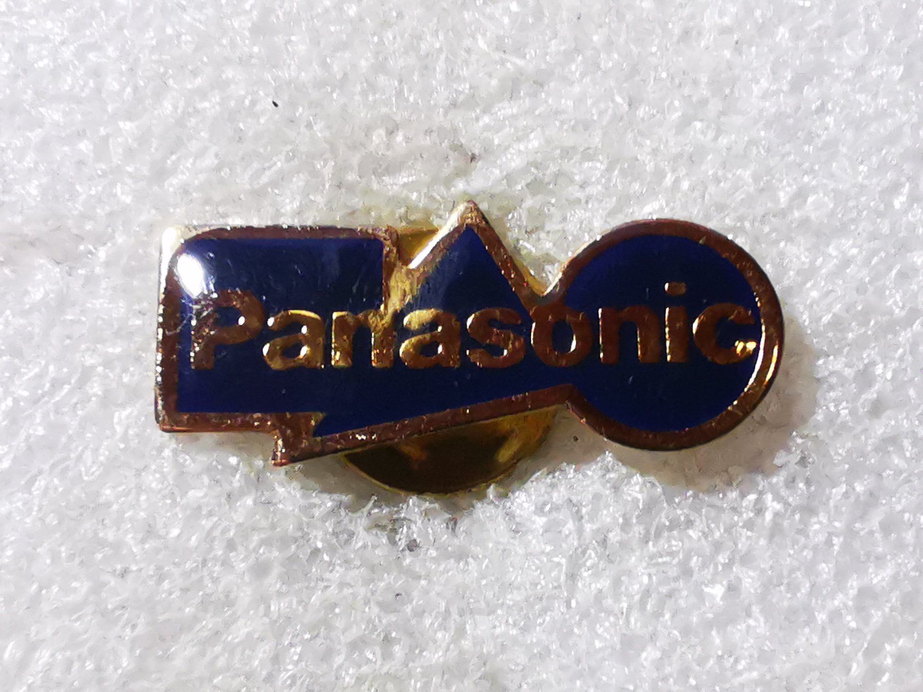 Placchette & Badge: Ansteckpin 122: Panasonic – Usato da Oppligen venduto da Pin-Fall-Shop