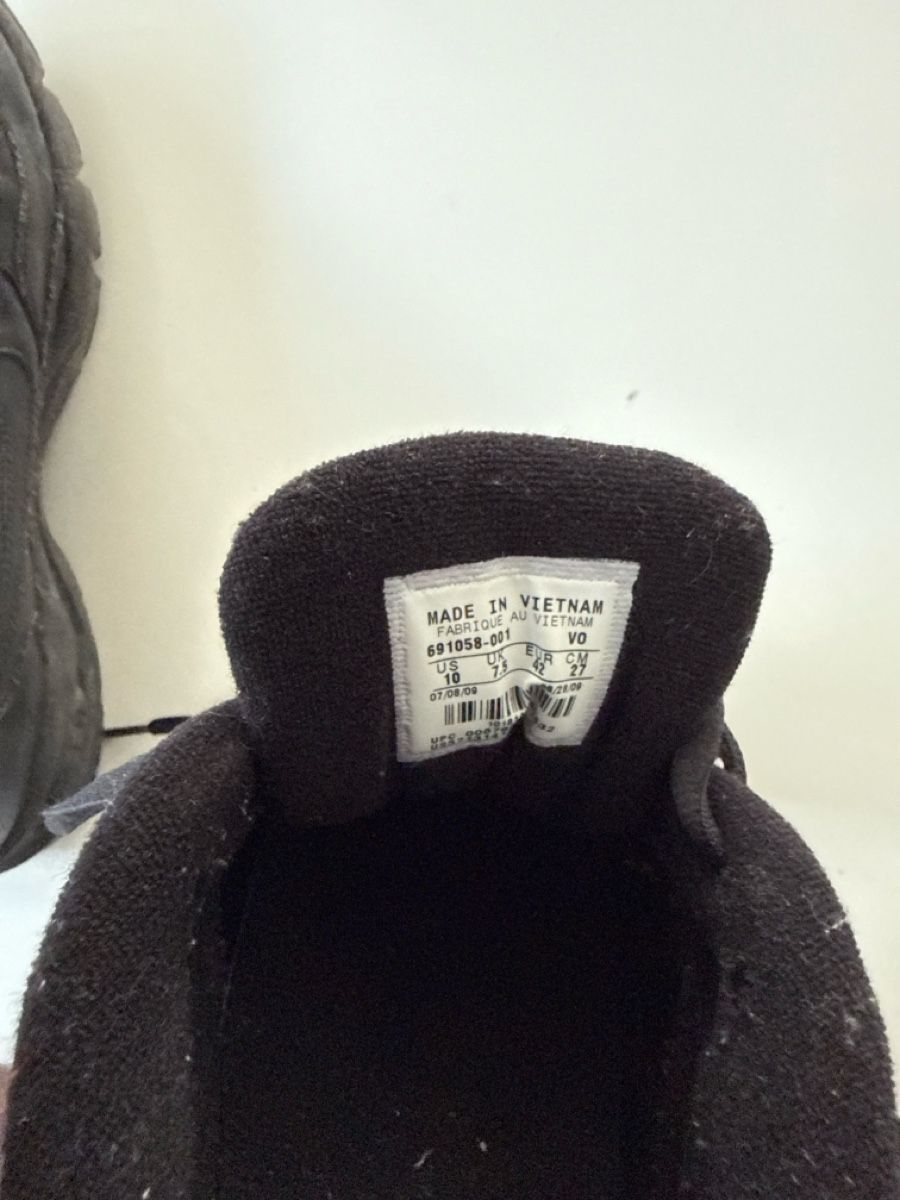 Nike Scarpe per ragazzi: Nike Air schwarz Grösse 42 - Sneaker – Usato da Stallikon venduto da Sunday6 5